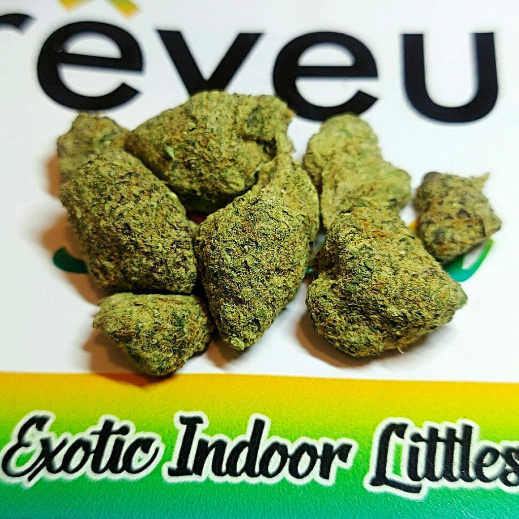 reveur triangle mints exotic littles review cannabis photos 3 merry jade