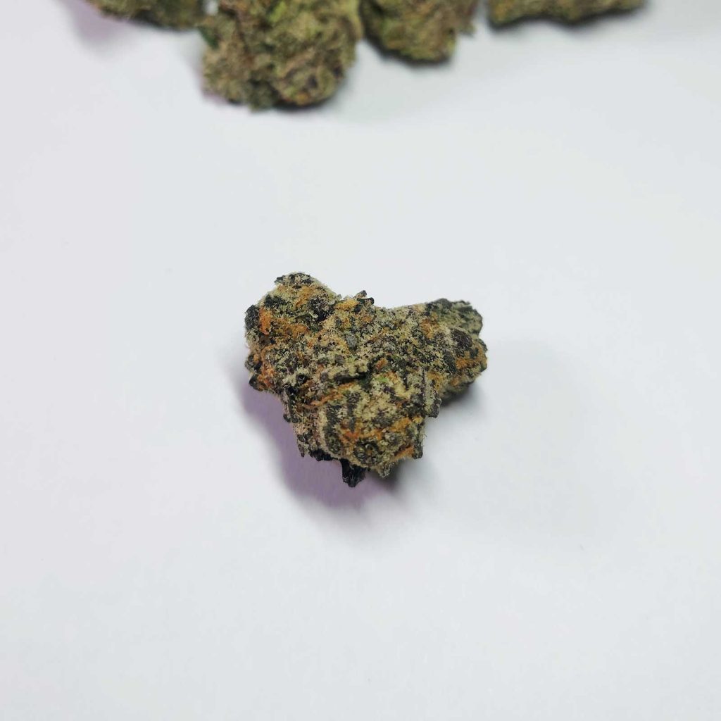 seven leaves vovo review cannabis photos 5 merry jade